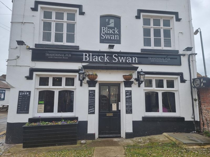 Black Swan at North Walsham. (Pub, External, Key). Published on 01-04-2024