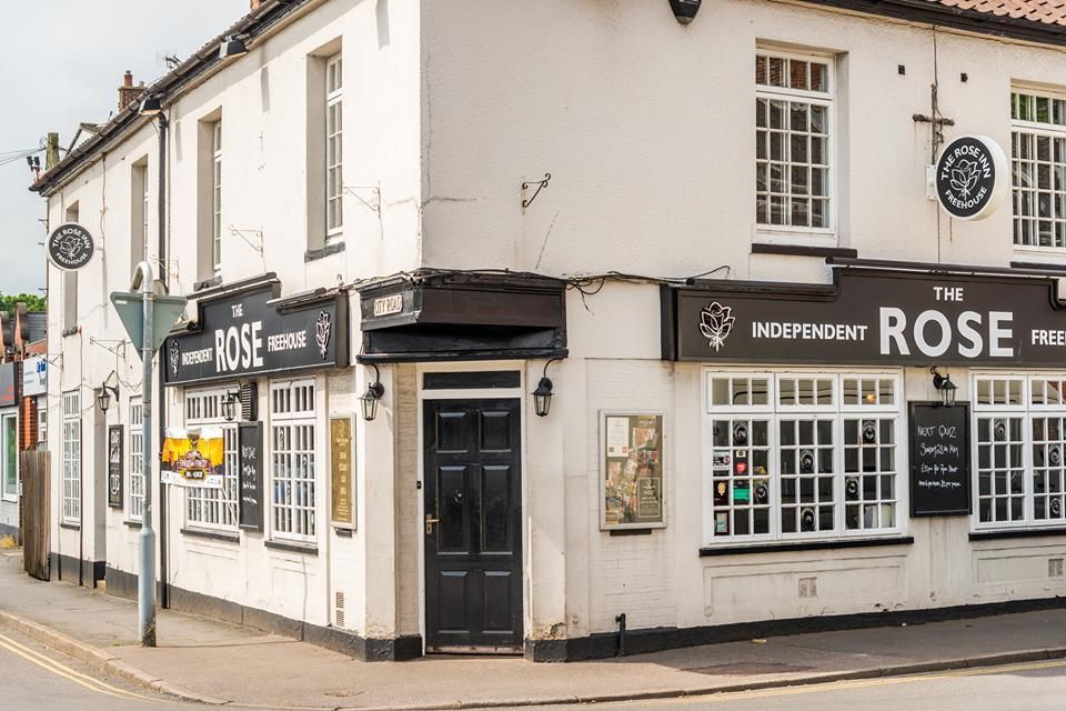 Rose. (Pub, External). Published on 01-08-2018