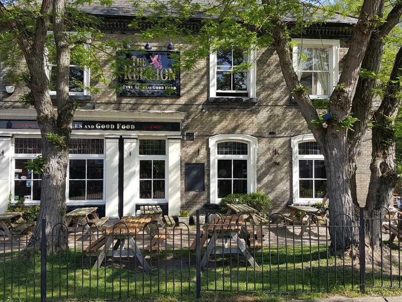 Red Lion (Bishopgate), Norwich in 2018. (Pub, Brewery, External). Published on 01-08-2018