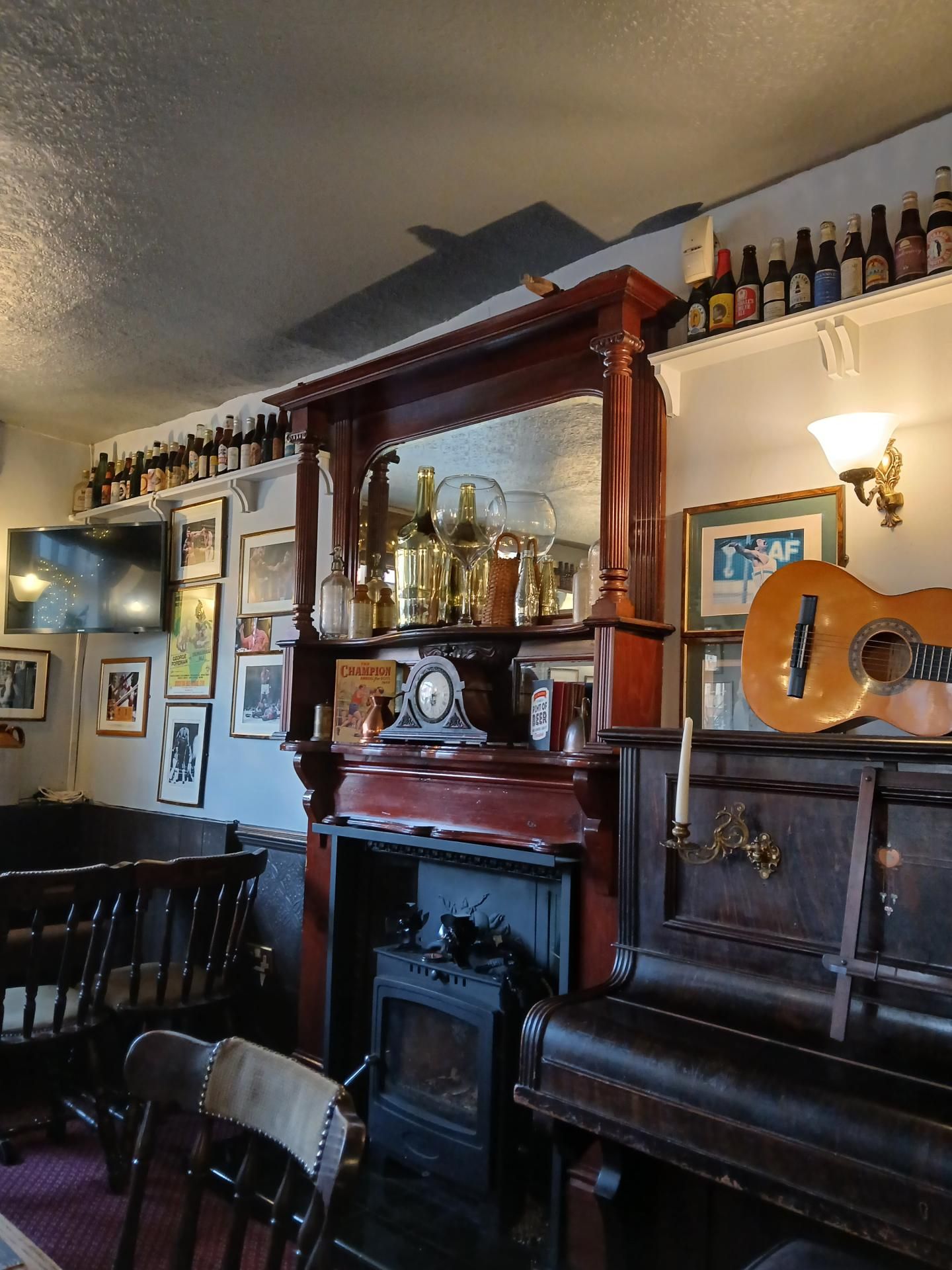 (Bar). Published on 01-04-2025