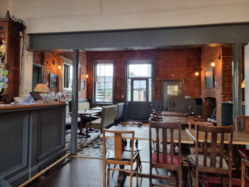 Bar. (Bar). Published on 01-03-2025 