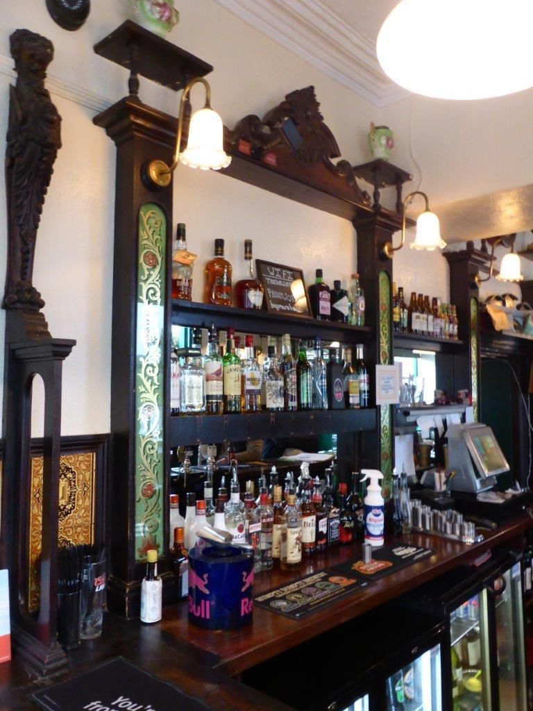 (Bar). Published on 19-10-2015