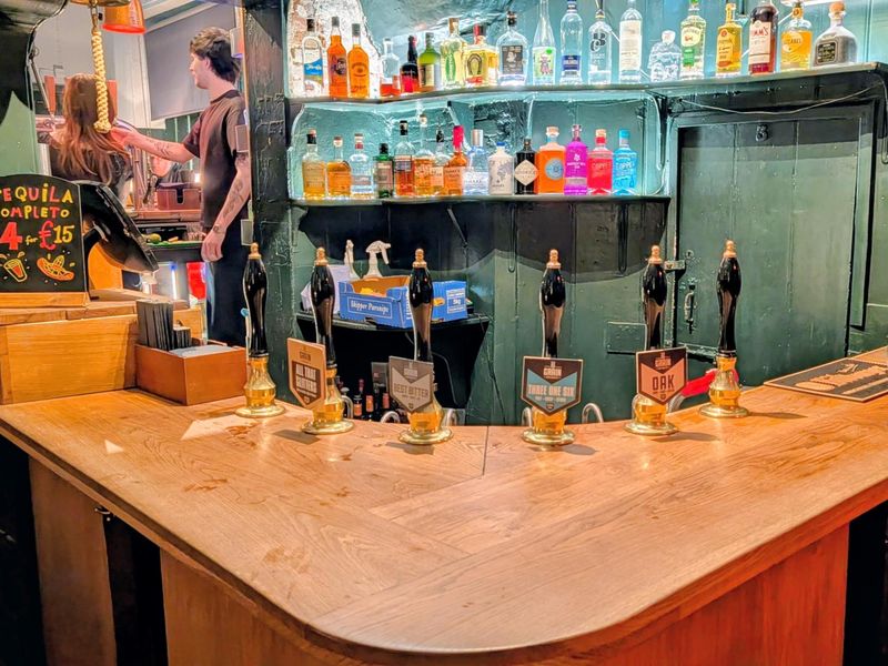 Bar. (Bar). Published on 01-02-2026 