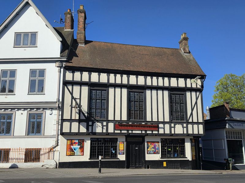 Louis Marchesi, Norwich. (Pub, External, Key). Published on 01-04-2026
