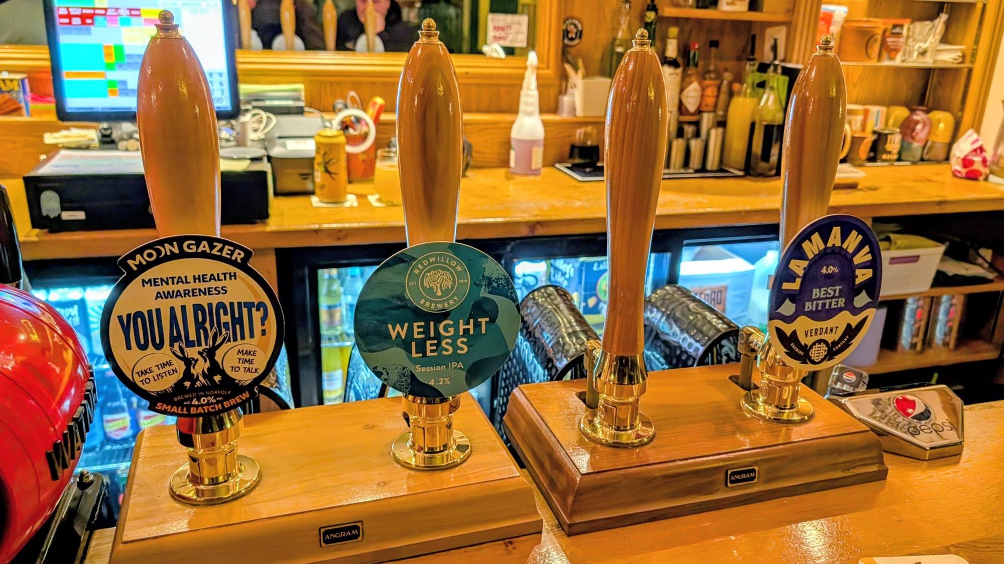 Handpumps. (Bar). Published on 01-02-2026