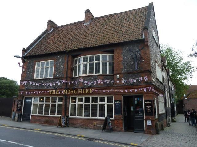 (Pub, External). Published on 31-05-2013
