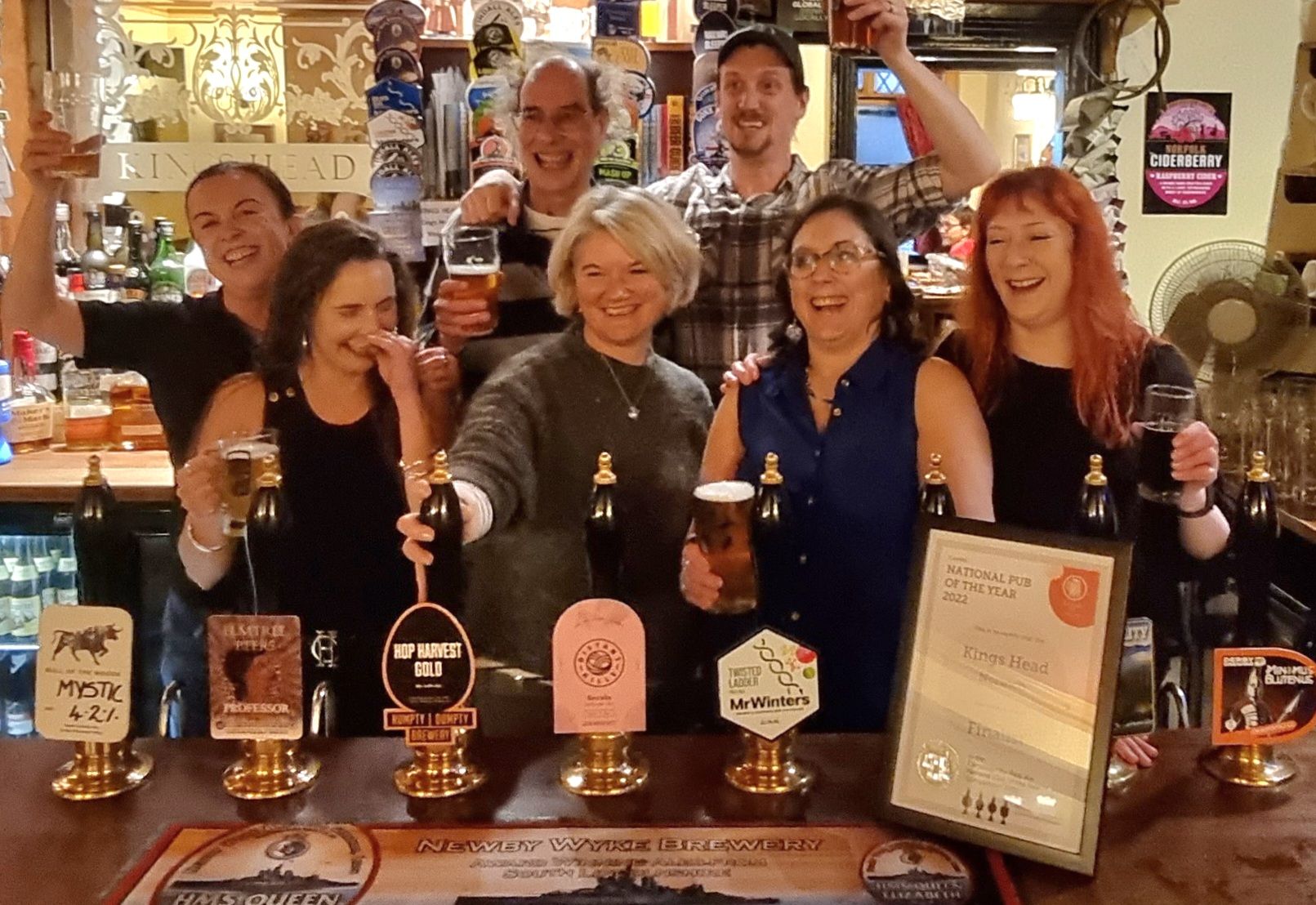 Presentation of Finalist, National Pub of the Year 2022. (Award). Published on 01-11-2022