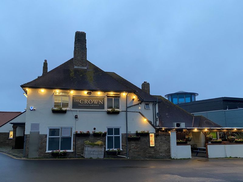 Crown at sheringham. (Pub, External, Key). Published on 01-12-2024