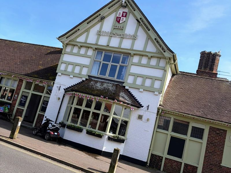 (Pub, Sign). Published on 29-09-2026