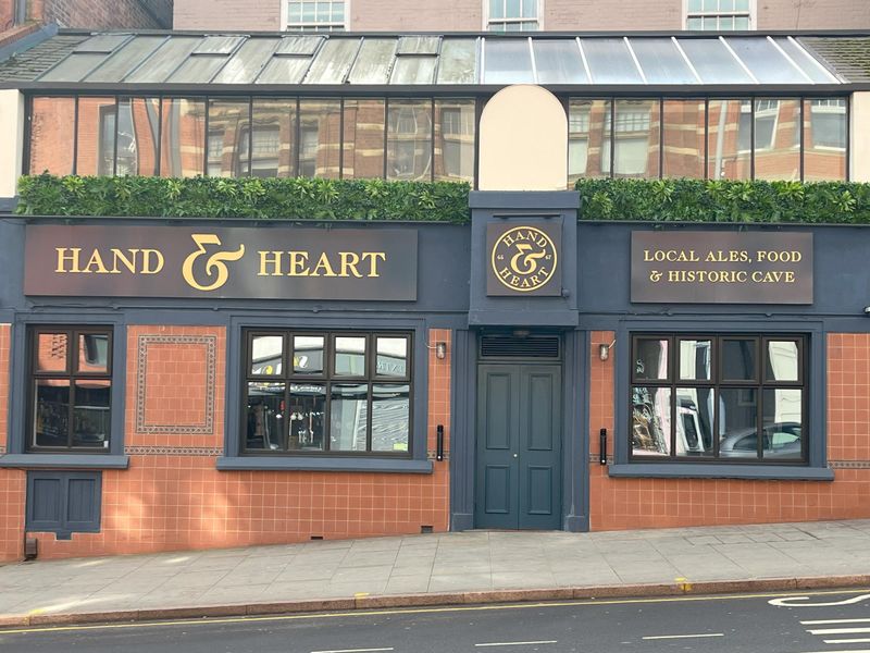 Pub front. (Pub, External, Key). Published on 05-03-2024