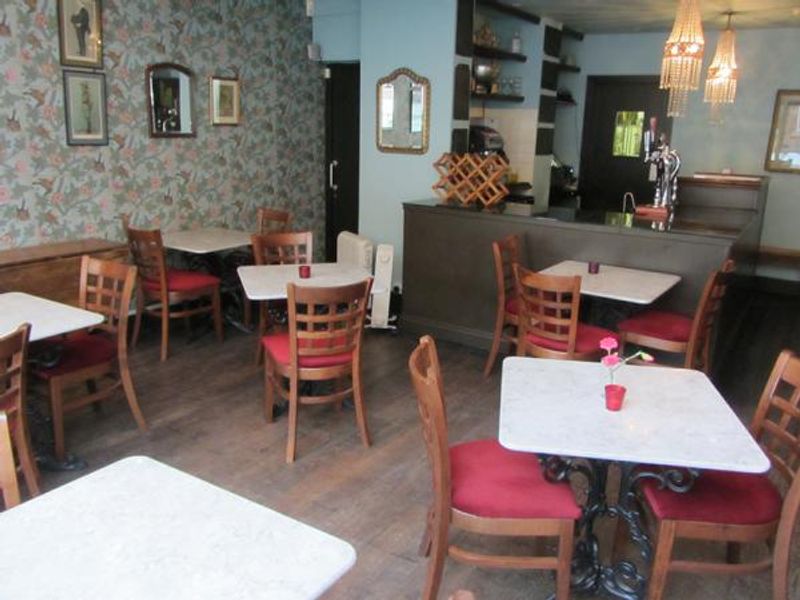 Upstairs tables and bar, can be used as fnction room. (Pub, Bar). Published on 25-03-2014 