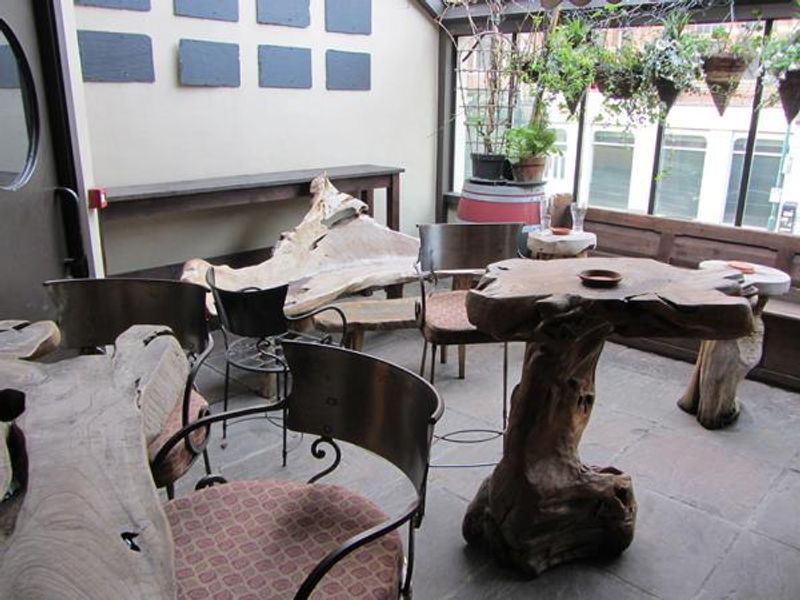 Upstairs garden and smoking area. (Pub, Garden). Published on 25-03-2014 