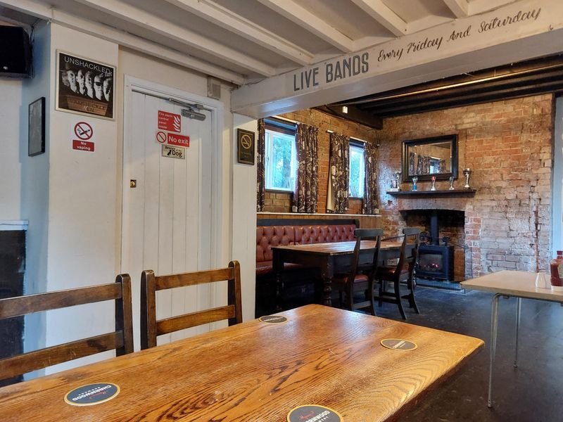 Back bar seating and fire. (Bar). Published on 30-03-2026 