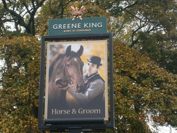 Sign. (Pub, Sign). Published on 05-11-2015