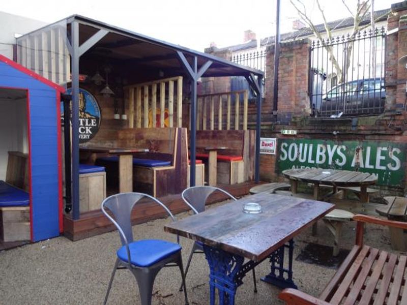 Rea Garden patio January 2015 . Published on 03-02-2015 