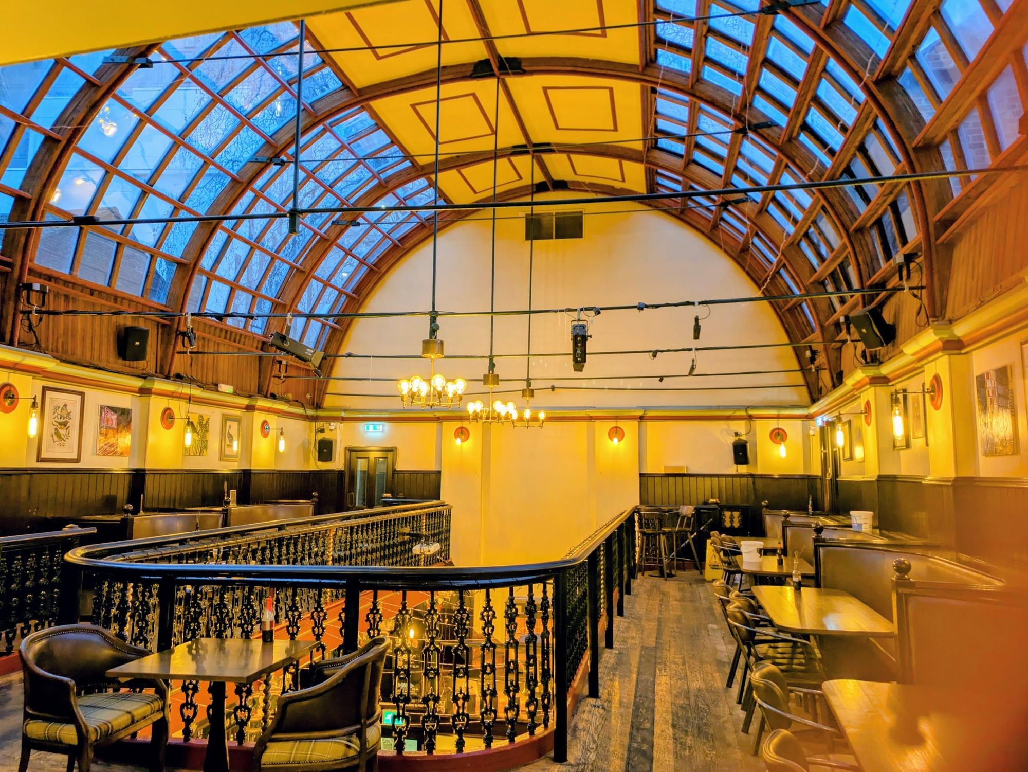 (Bar). Published on 19-02-2026