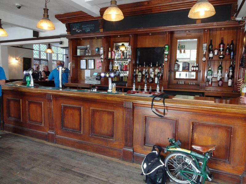 Bar on eering pub July 2017. Published on 09-07-2017
