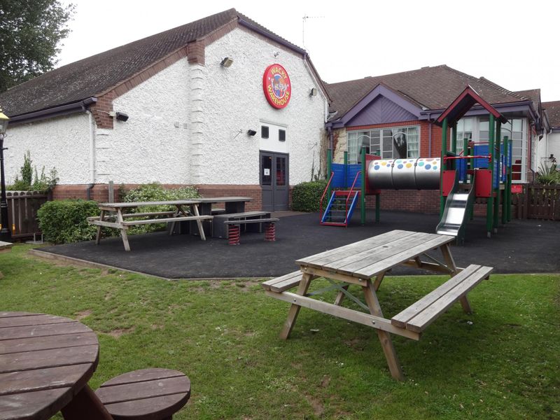 Garden and children's play area August 2017. (Pub, Garden). Published on 06-08-2017