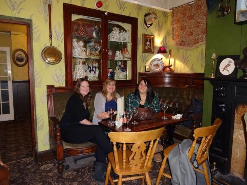 Customers in lounge area January 2015. (Customers). Published on 03-02-2015