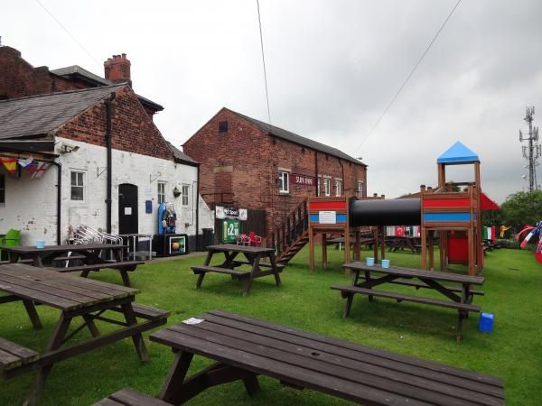 Rear garden area with children's play area June 2016. (Garden). Published on 14-06-2016