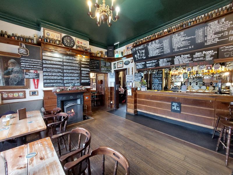 Main bar and menu. (Pub, Bar). Published on 30-03-2026 