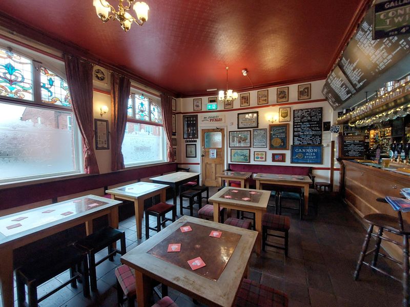 Red room seating. (Bar). Published on 30-03-2026 