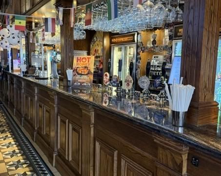 Main bar. (Bar). Published on 11-06-2026