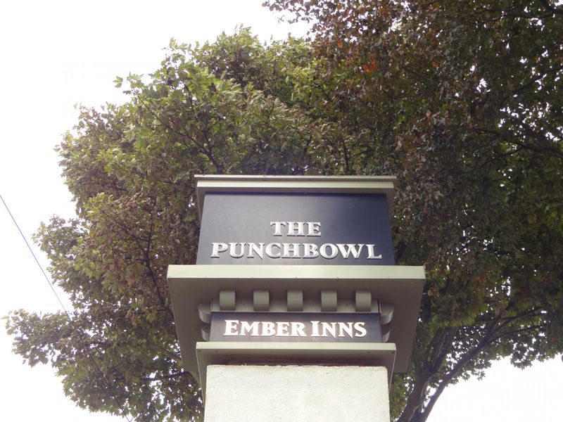 Pub sign September 2018. (Sign). Published on 30-10-2018 