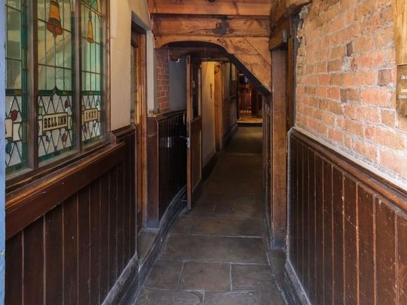 Passageway between bars. (Pub). Published on 21-05-2026 