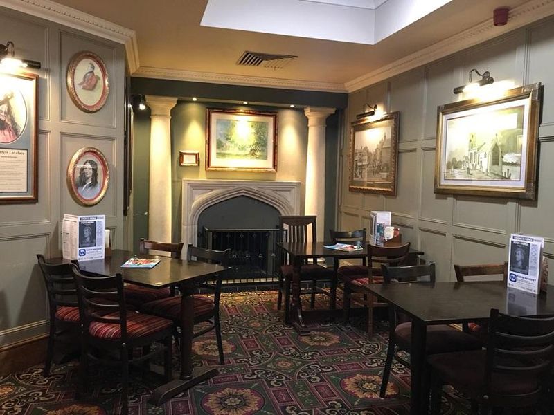 Seating area. (Bar). Published on 12-03-2024 