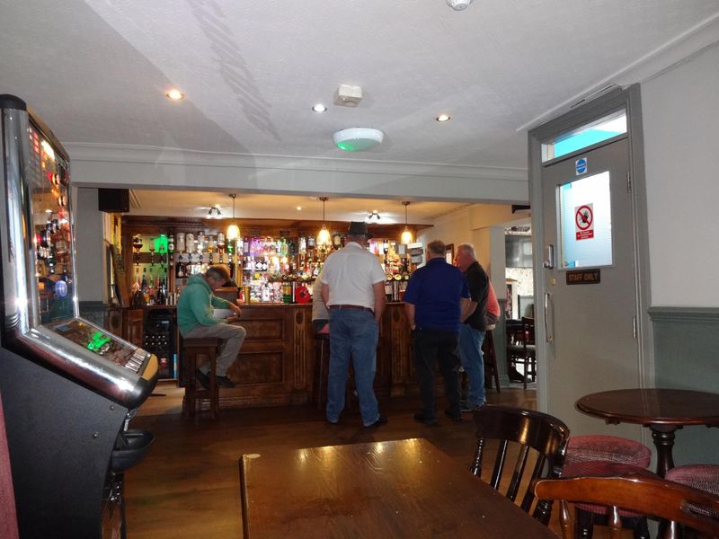 Customers at the bar August 2019. (Customers). Published on 03-09-2019