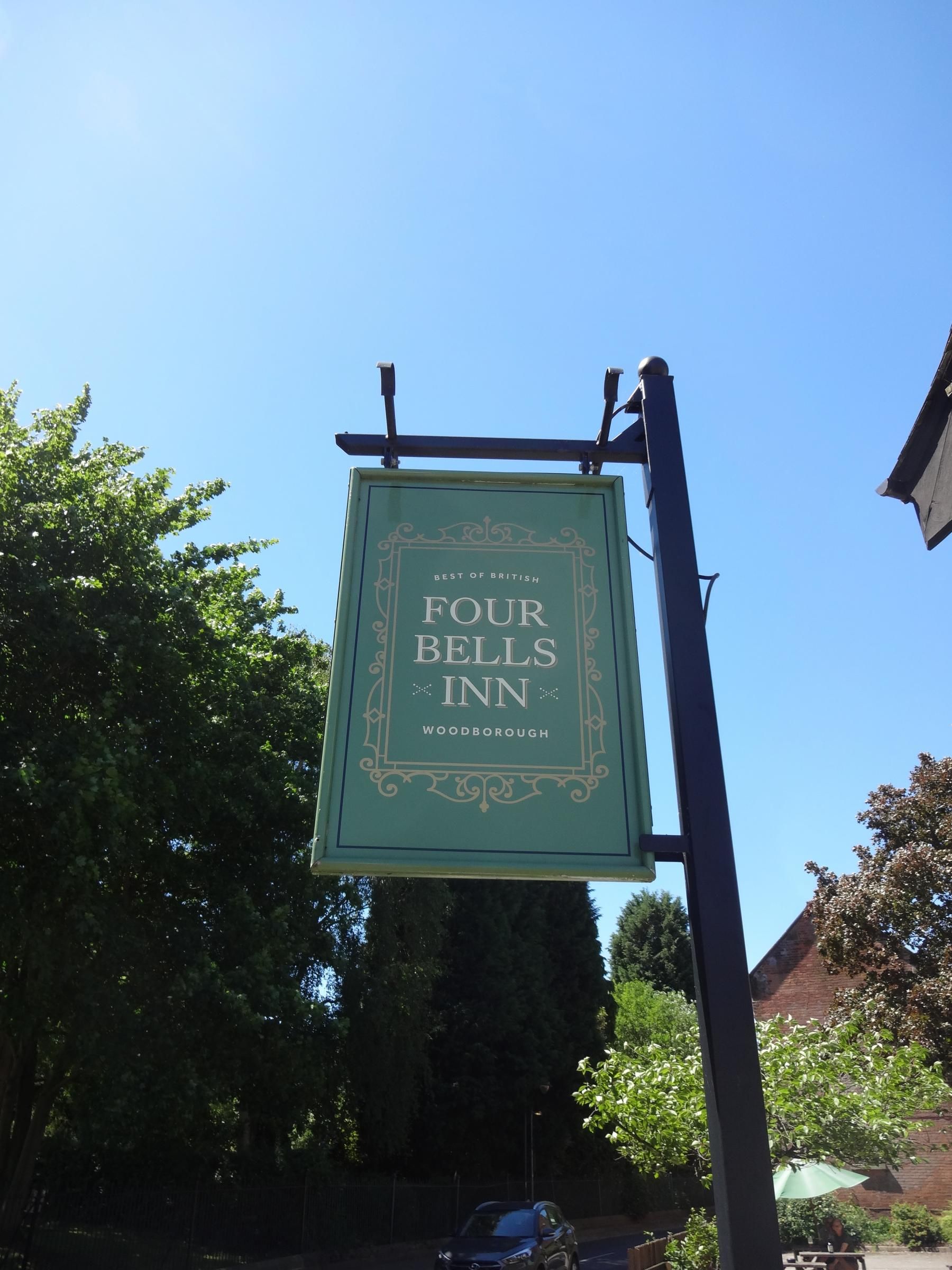 Pub sign ne 2018. (Sign). Published on 02-07-2018