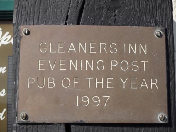 Evening Post Pub of the Year 1997. (Award). Published on 07-04-2015