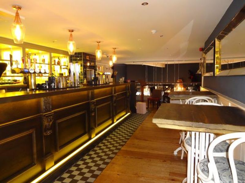 Upstairs bar March 2016. Published on 01-04-2016