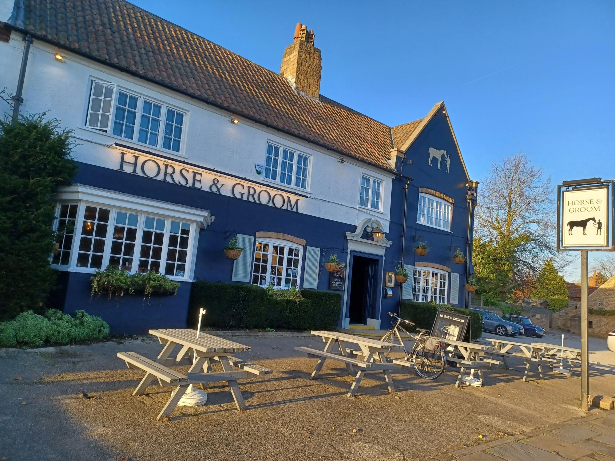 Horse & Groom November 2025. (Pub, External, Key). Published on 18-11-2025