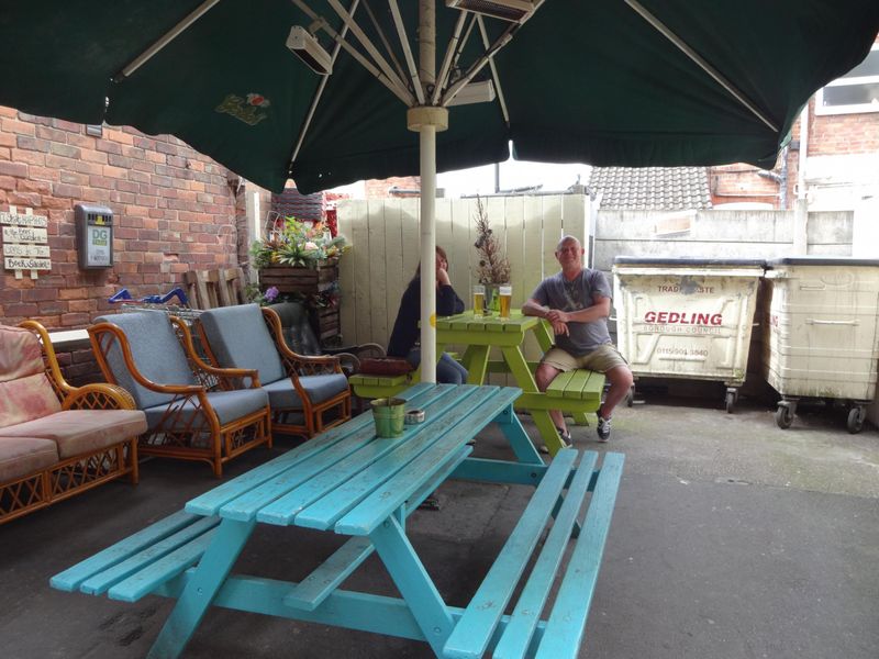 Rearpatio area August 2017. (Garden, Customers). Published on 20-08-2017
