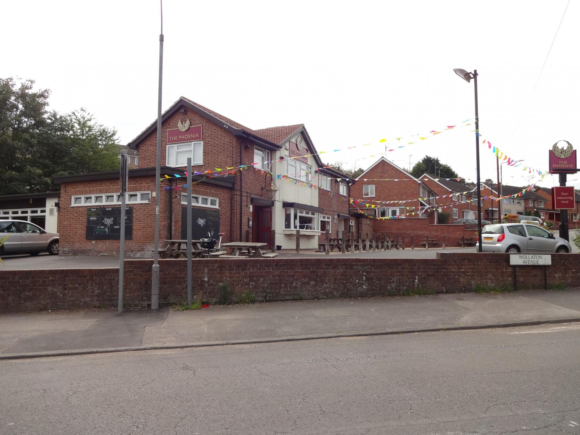 Front August 2017. (Pub, External, Sign, Key). Published on 27-08-2017