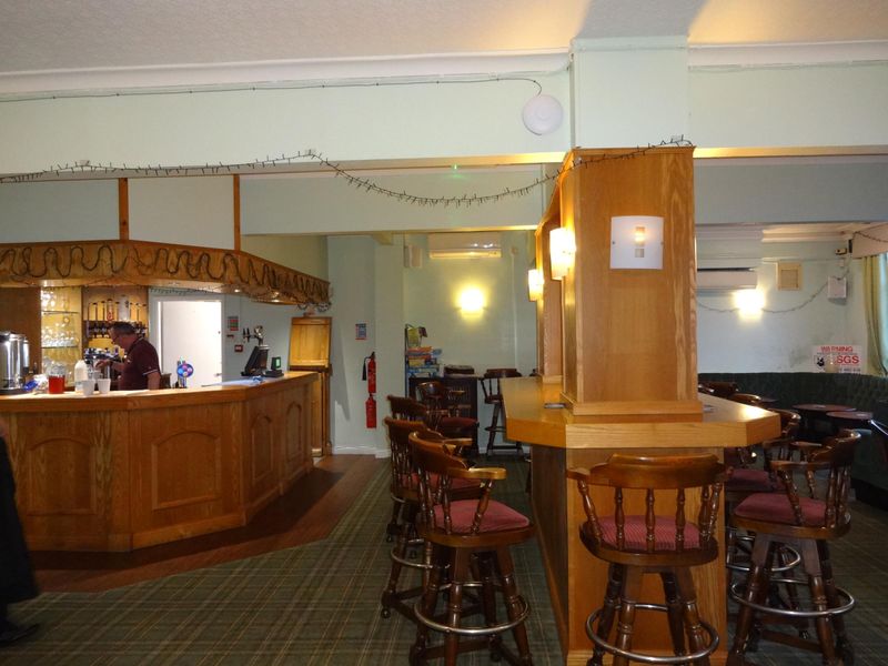 Front Bar March 2026. (Bar). Published on 01-04-2026 