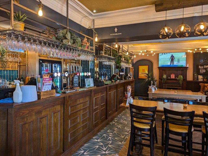 (Bar). Published on 26-05-2025 