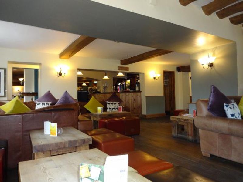 lounge. Published on 28-09-2014 