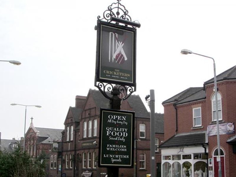 (Pub, External, Sign). Published on 03-04-2014