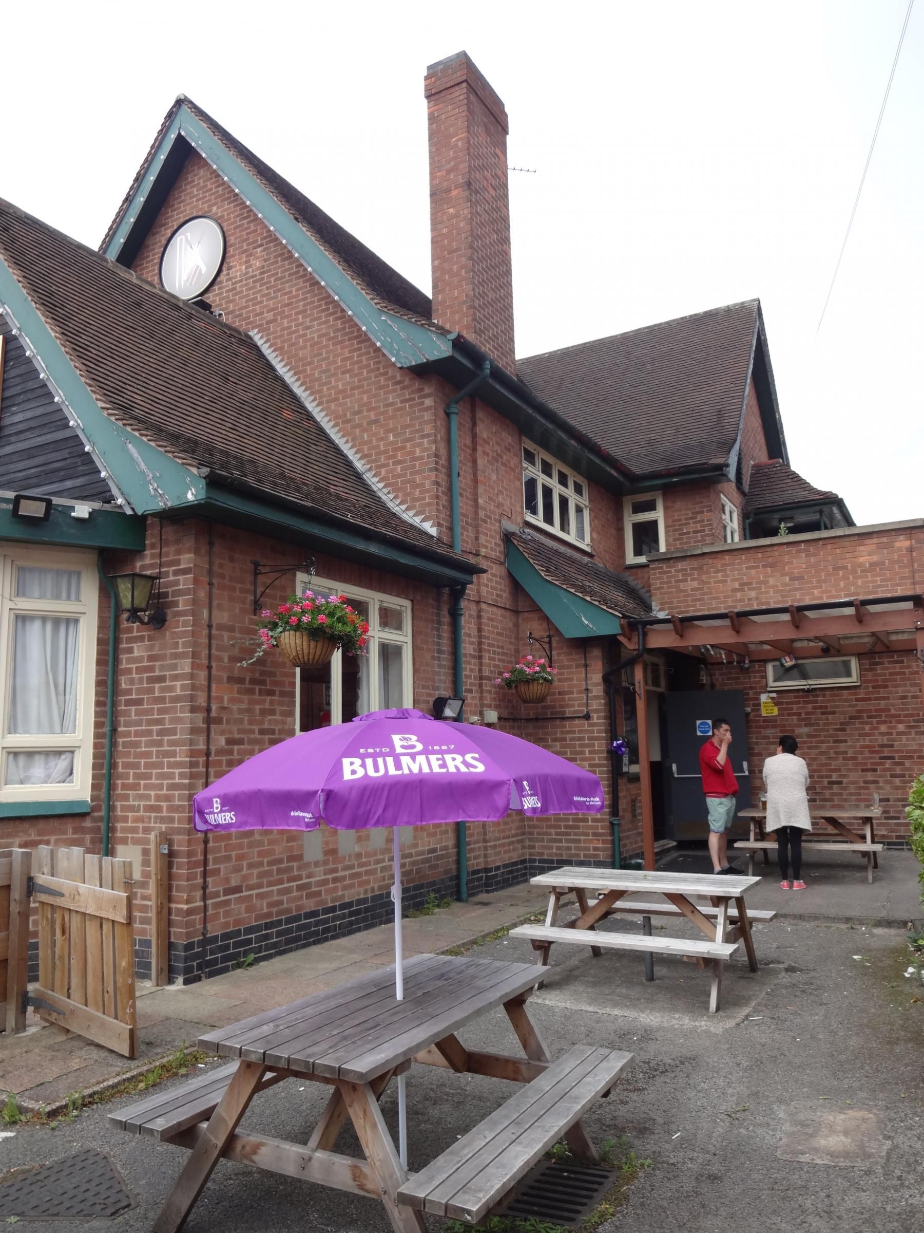 Patio area at side August 2017. (Garden). Published on 07-08-2017