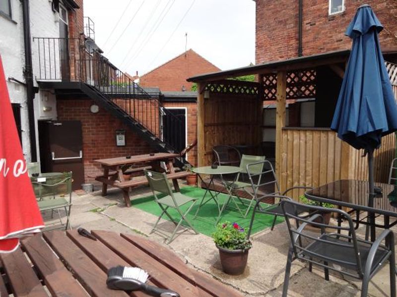 Rear patio area June 2016. (Garden). Published on 09-06-2016