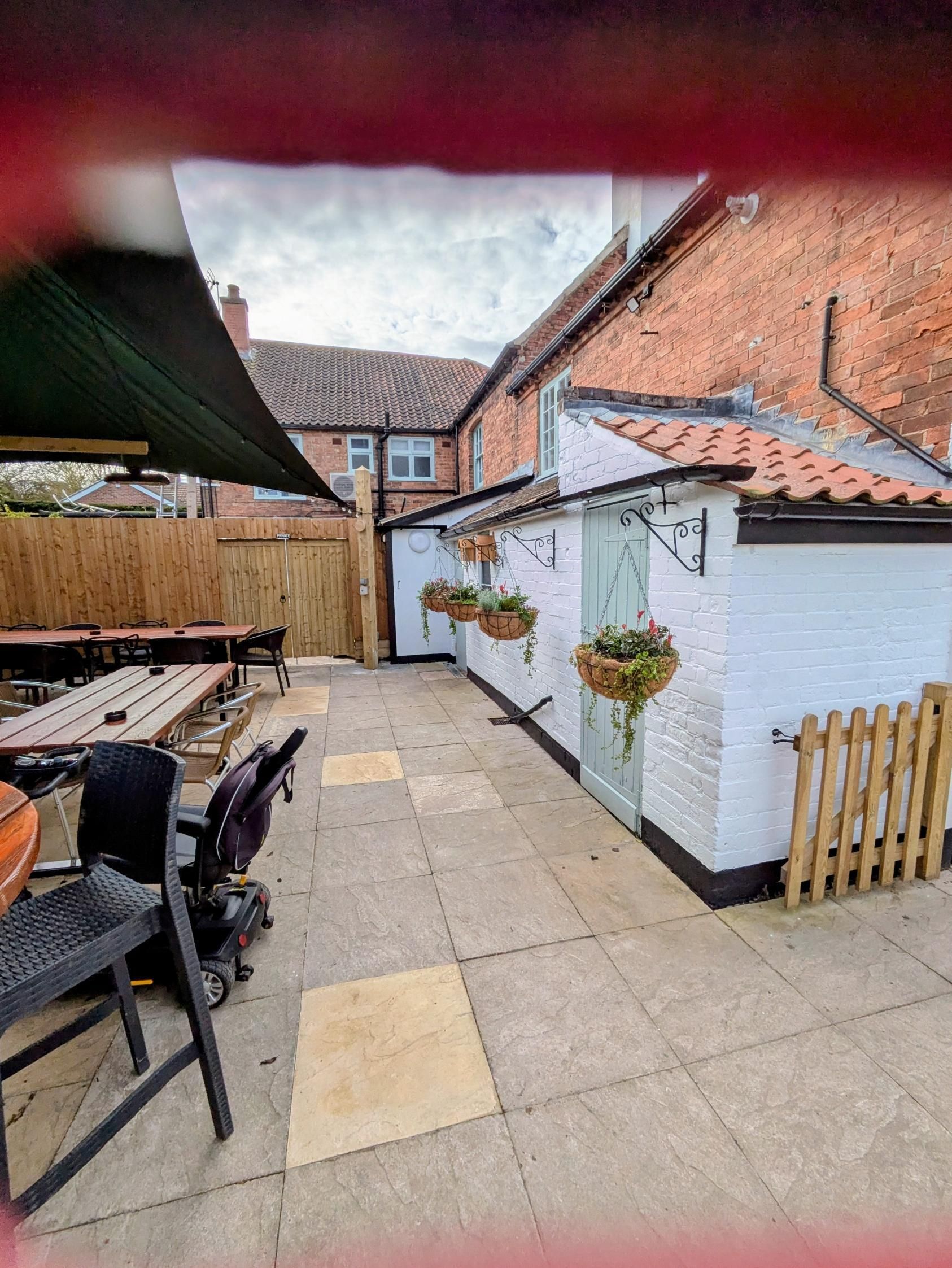 (Pub). Published on 20-04-2026