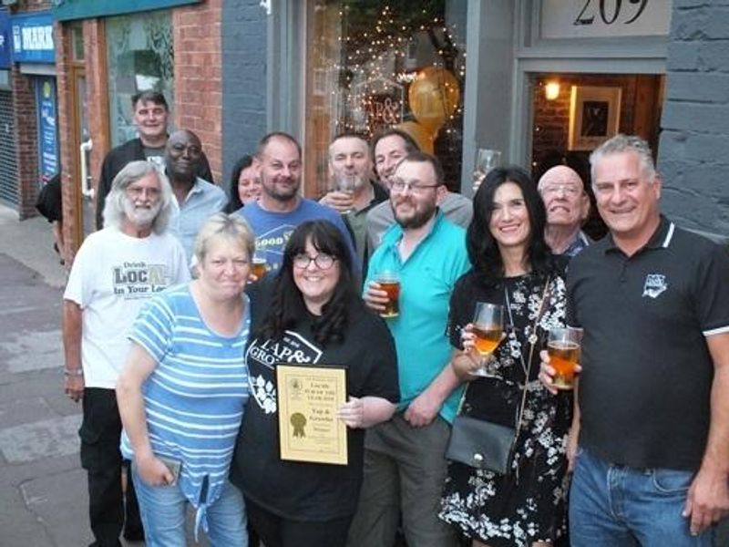 Group photo 2018 LocAle Pub of the Year award - August 2018. Published on 28-10-2018