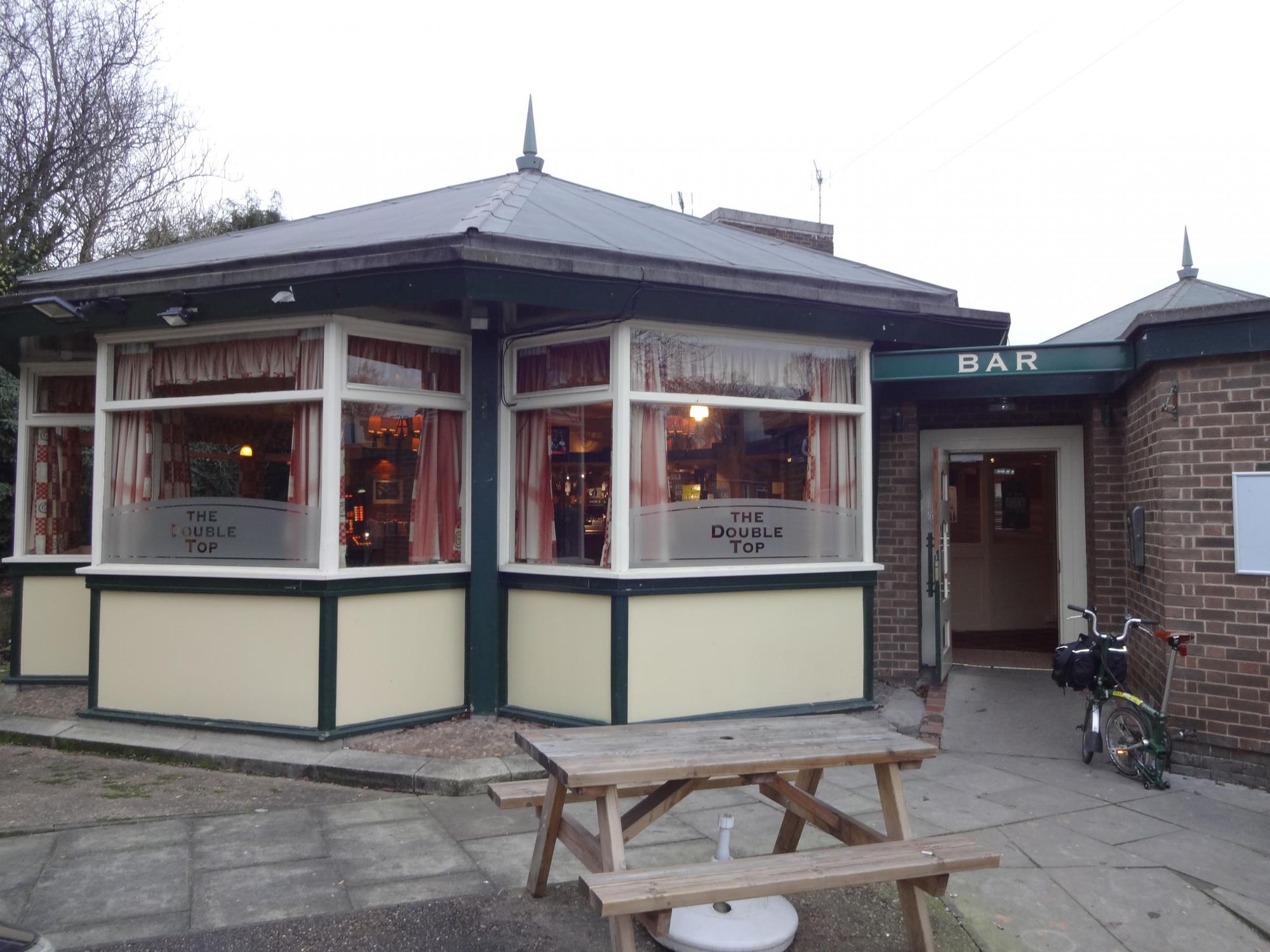 Front patio area Jan 2017. (External, Bar). Published on 07-02-2017