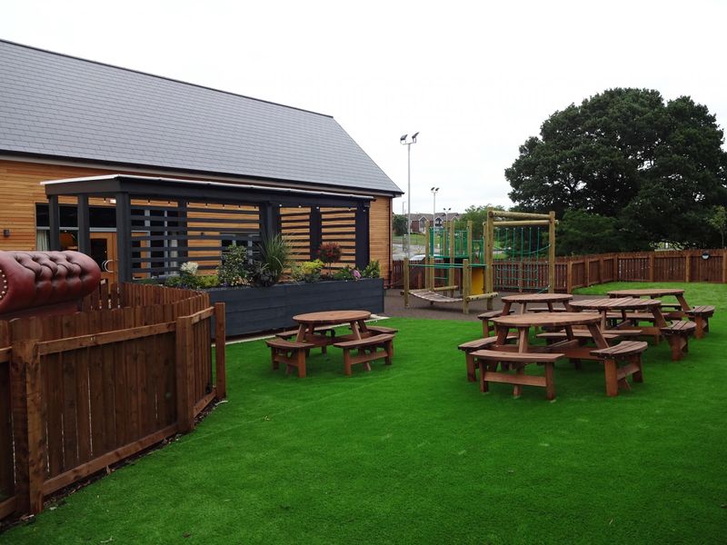 Garden and children's play area June 201. (Garden). Published on 08-06-2017