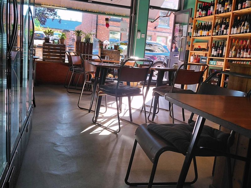 Internal seating. (Bar). Published on 19-03-2026 