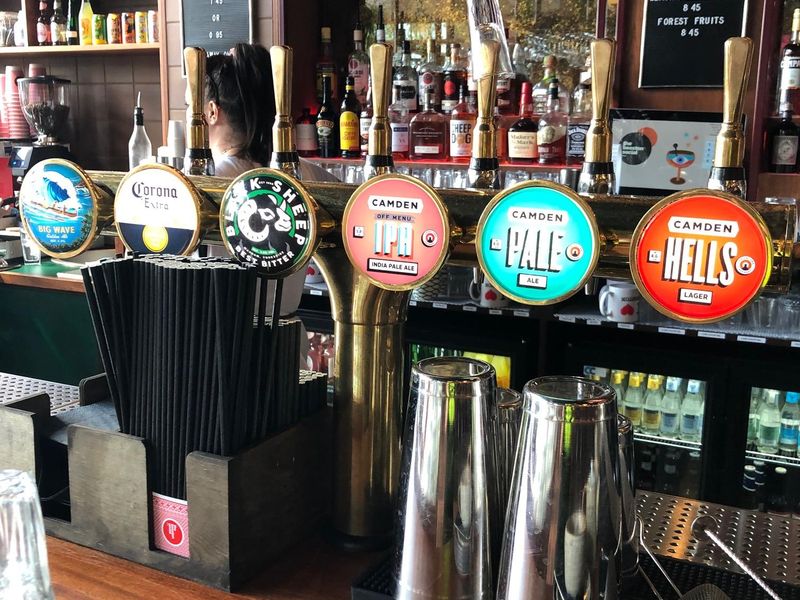 (Pub, Bar). Published on 11-07-2022 