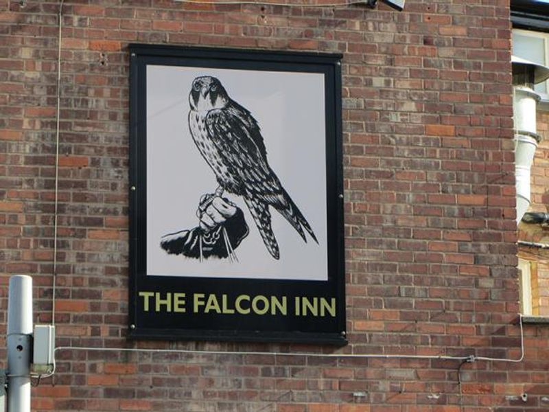 (Pub, External, Sign). Published on 25-03-2014